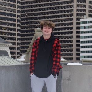 Meet your Posher, Ethan